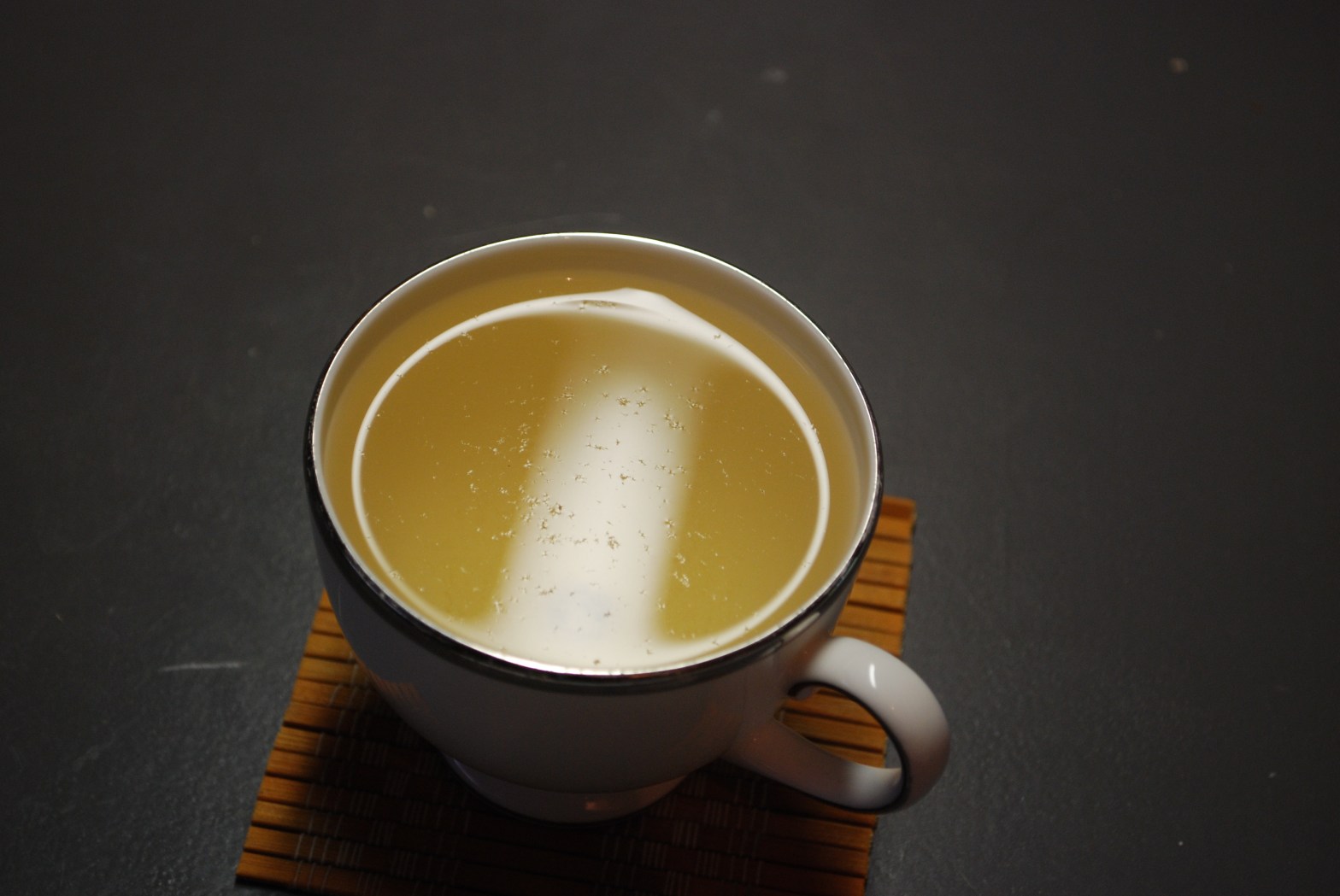Bai_Hao_Yinzhen_or_Silver_needle_White_Tea